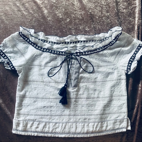 FINAL PRICE SAYLOR White Crochet Off Shoulder - Picture 6 of 9